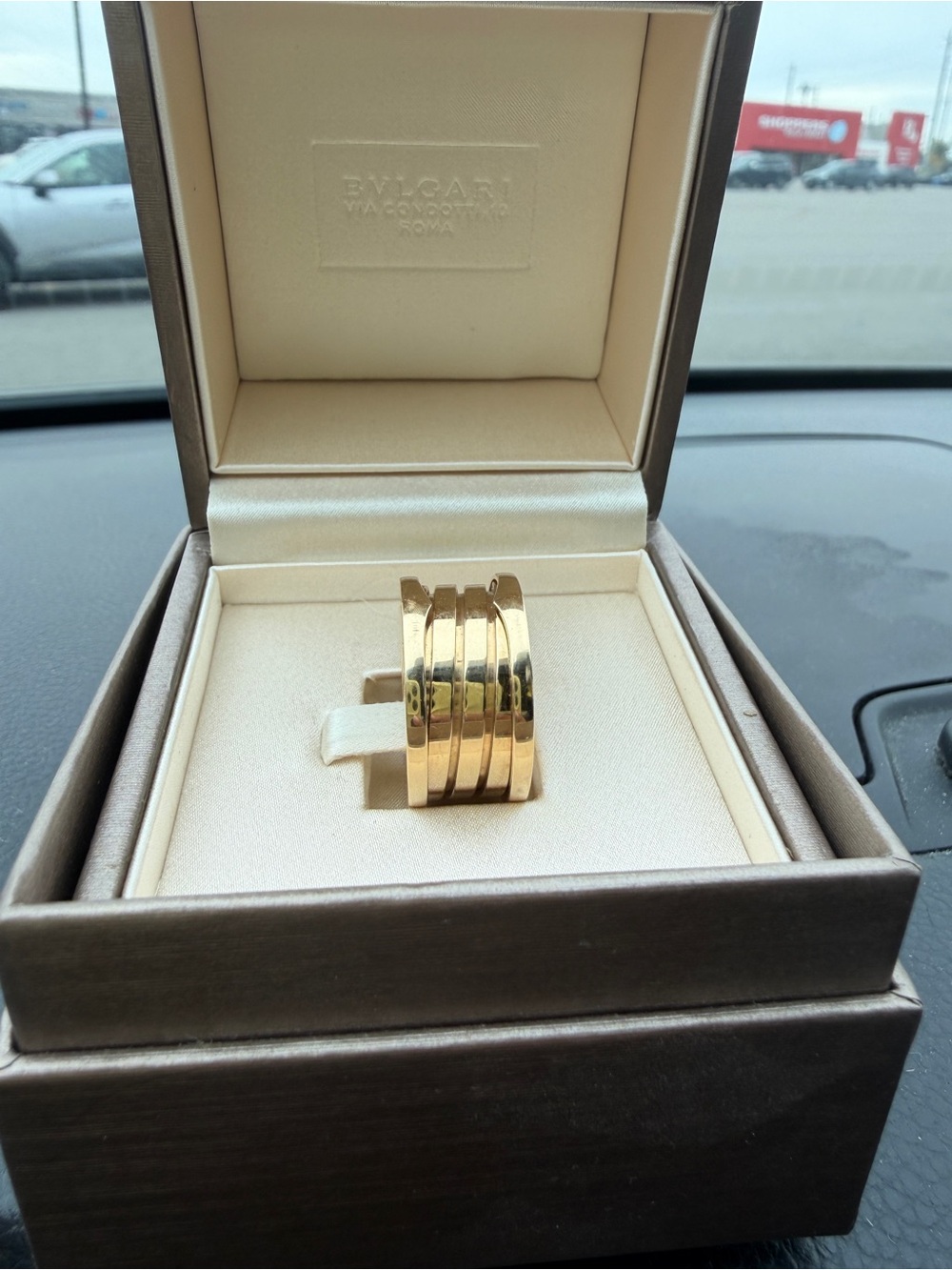 BVLGARI B.zero1 Ring – Brand New ✨ Authentic Luxury Ring